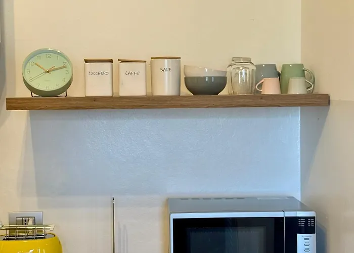 Giuditta E Angelo Nest *